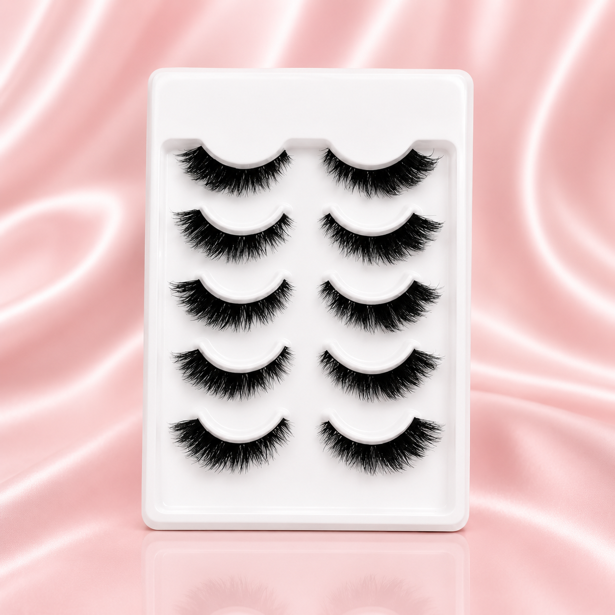 VAIX Akira Cat Eye Lashes
